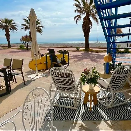 Loft Con Encanto Junto Al Mar דירה *